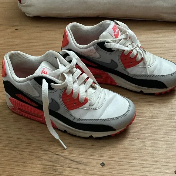 Nike Air Max Sneakers in White, Black, and Red - Picture 2 of 11